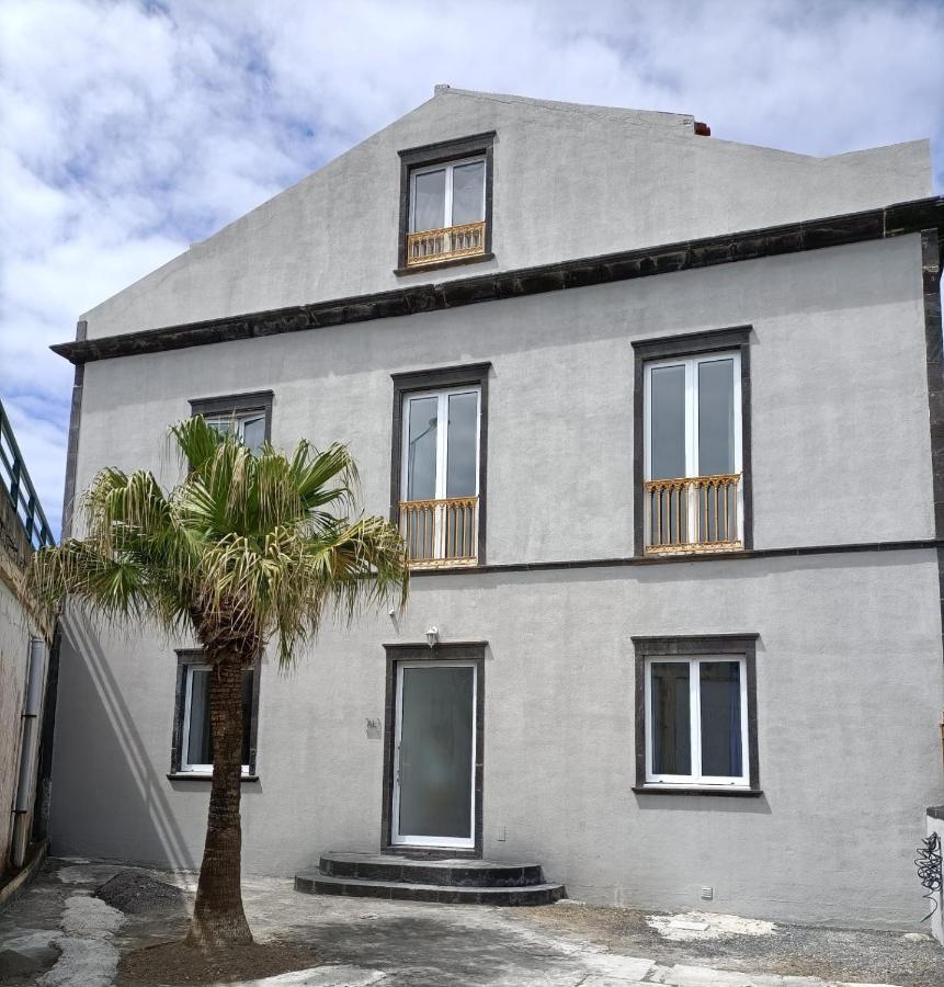 ホテル Seaside House ポンタ・デルガダ エクステリア 写真